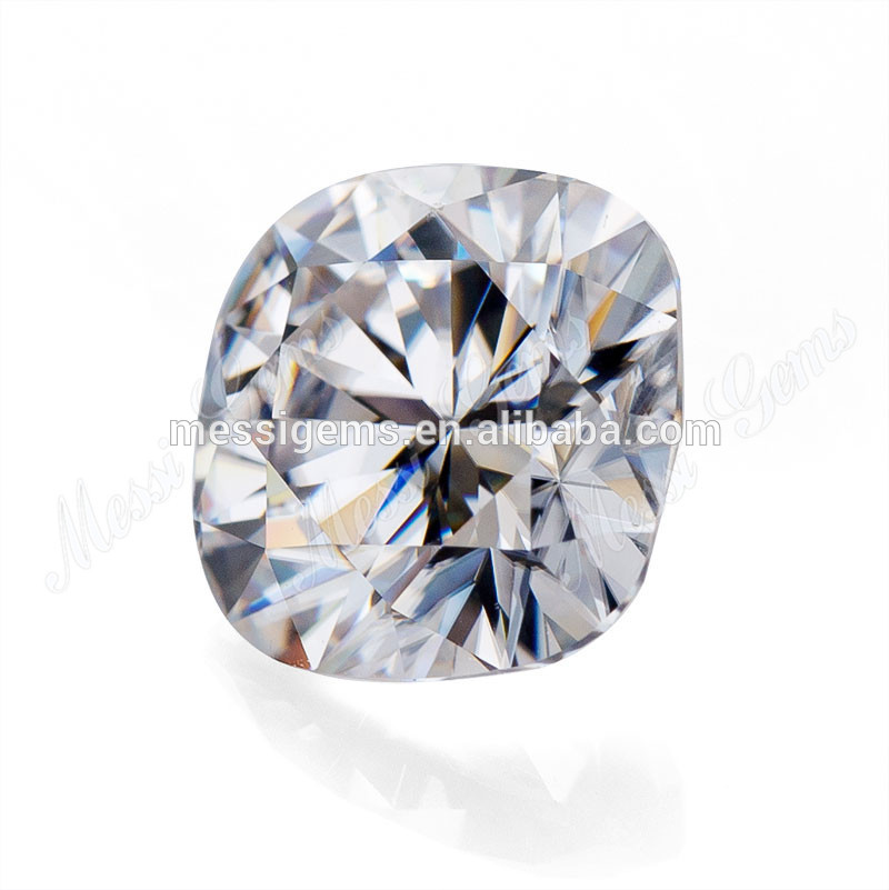 Sintetico diamante gioco di colore o fuoco Moissanite taglio cuscino