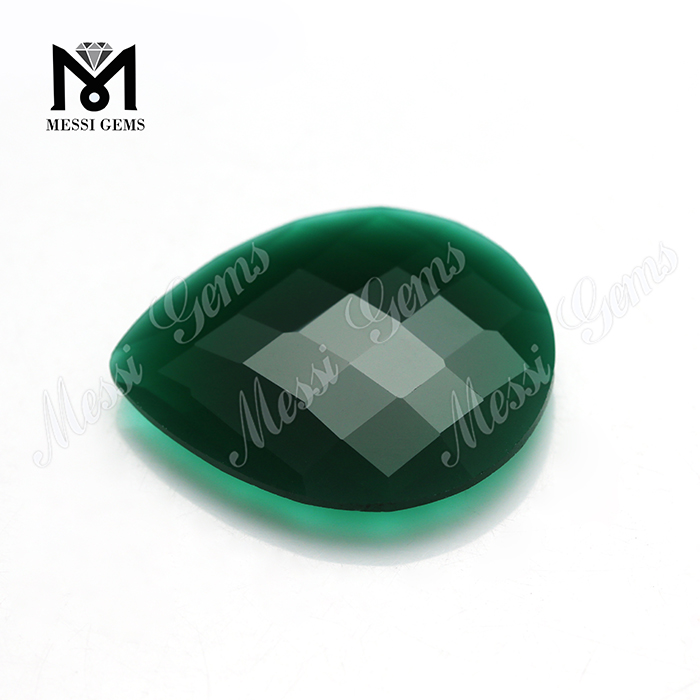 giada malese materiale pietre preziose verdi naturali in giada verde