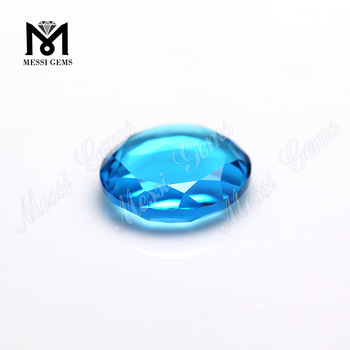 Pietra di vetro ovale con taglio a finestra grande blu acqua