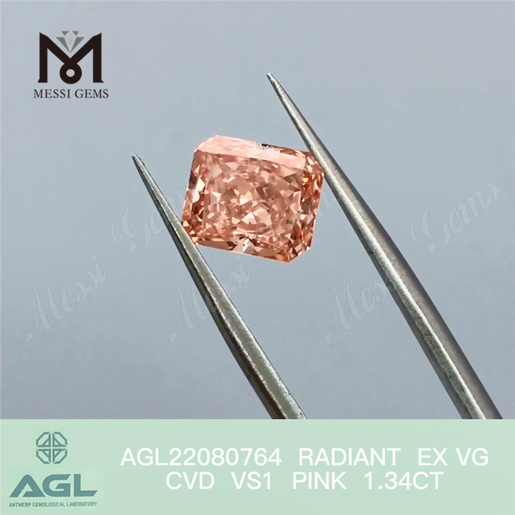 Diamante cvd a taglio radiante con diamanti artificiali rosa fantasia da 1,34 ct in vendita