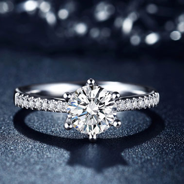 Conoscenza dei gioielli: 4 idee sbagliate sull'acquisto di diamanti