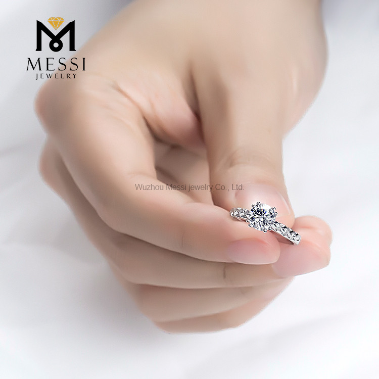 Anello con diamanti in vero oro 18 carati Fedi nuziali moderne da donna dal design personalizzato