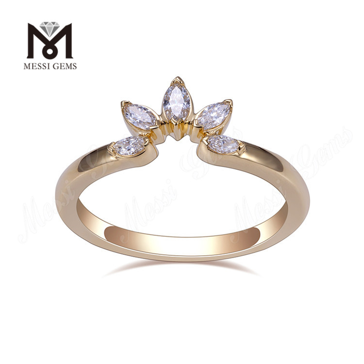 5 pietre 14k diamante coltivato in laboratorio anello marquise in vendita