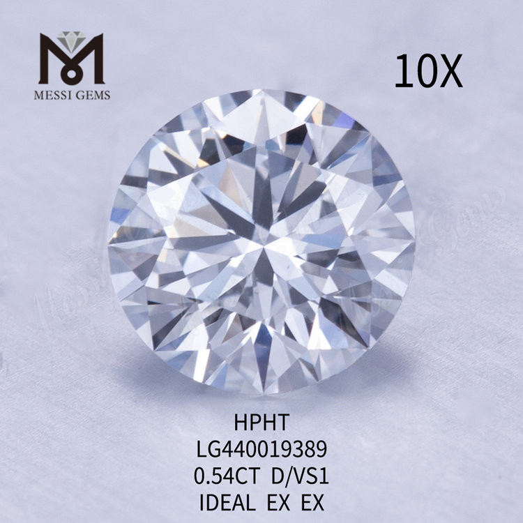 0,54 carati D VS1 Round BRILLIANT EX diamanti fabbricati in vendita