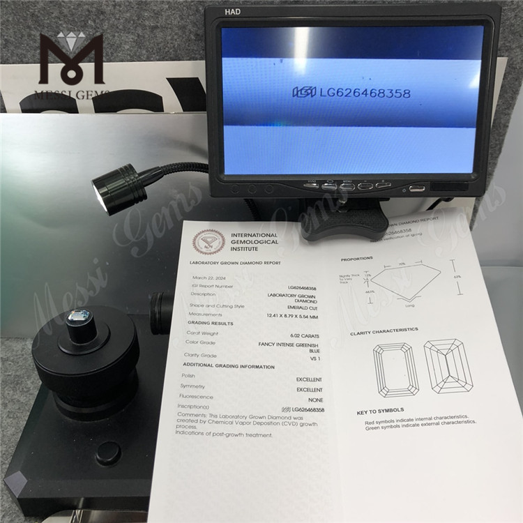 Diamanti coltivati ​​in laboratorio con taglio smeraldo blu da 6,02 CT VS1 CVD LG626468358丨Messigems 