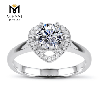 Anello in oro moissanite da donna in oro bianco con cuore da 1 carato