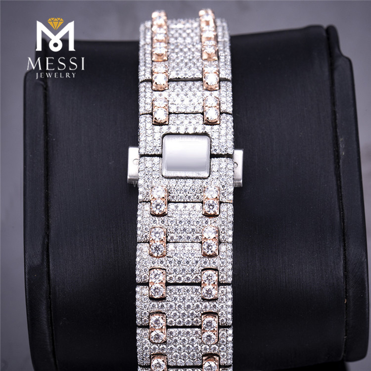 orologio da uomo in oro moissanite